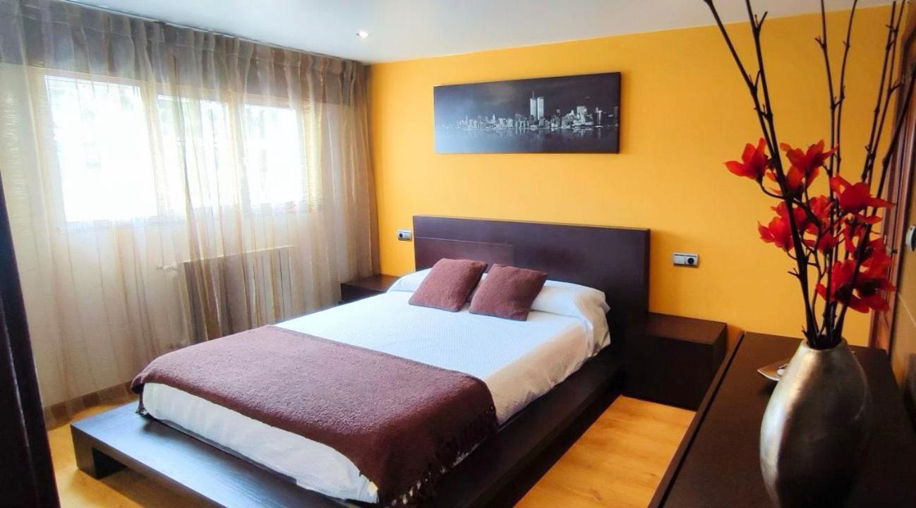 Acogedor Atico Cerca Del Mar By Bebalmy Apartamento O Grove Exterior foto